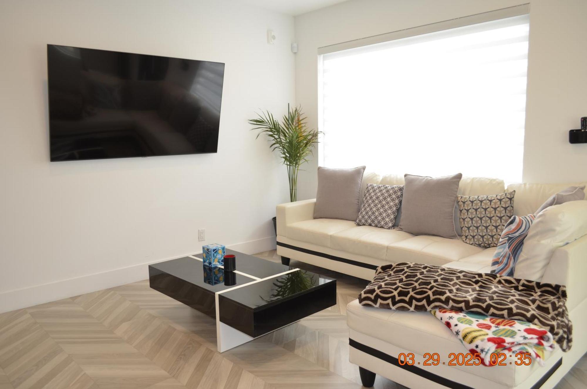 Dimond Abode Vacation Home #2 Oakland Dimond District מראה חיצוני תמונה